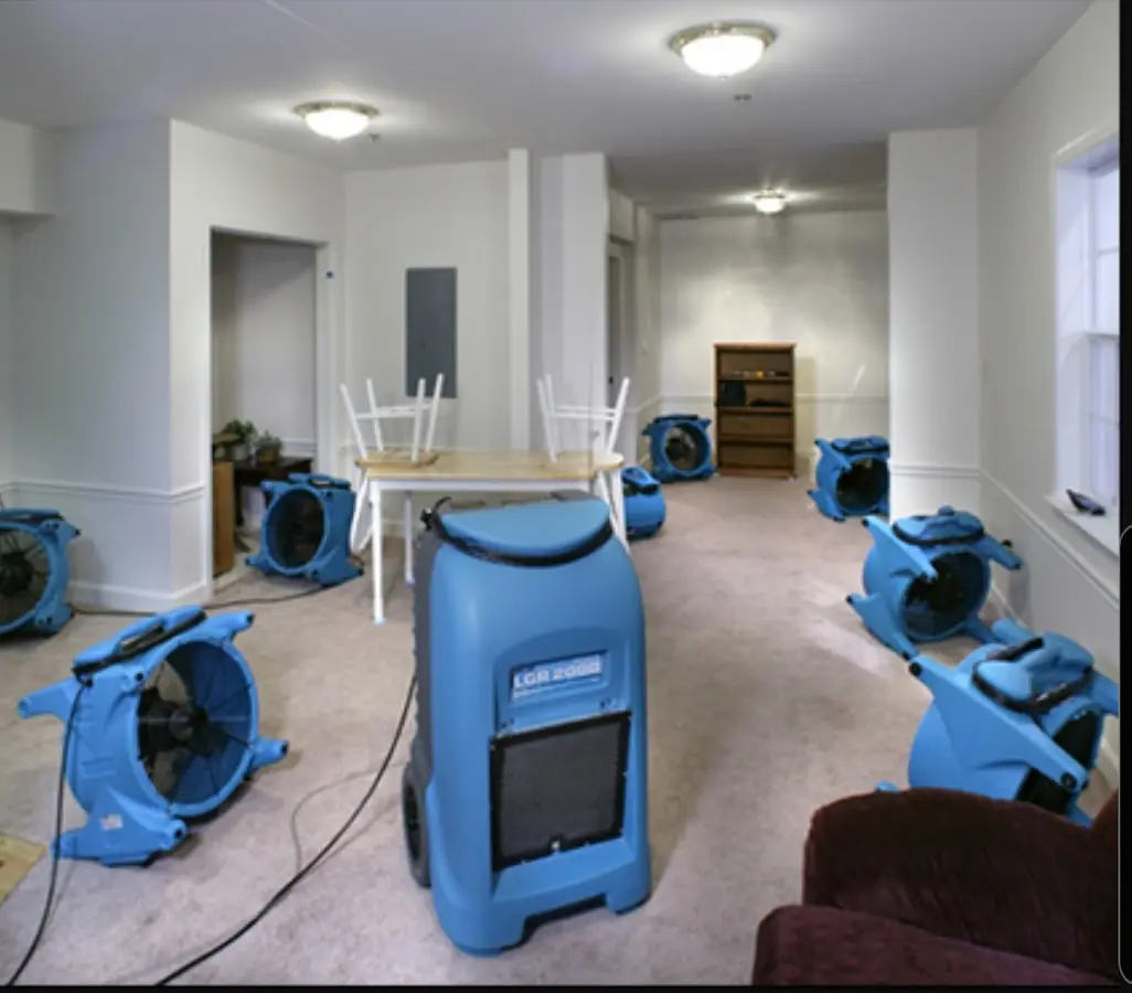 Air movers and dehumidifier setup for Water Extraction & Removal in Frankfort Square